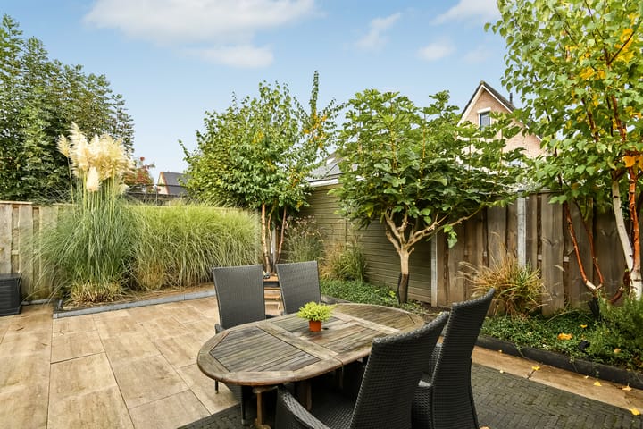 Photo 37 of Willem Alexanderstraat 21