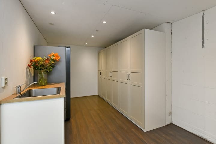 Photo 43 of Willem Alexanderstraat 21