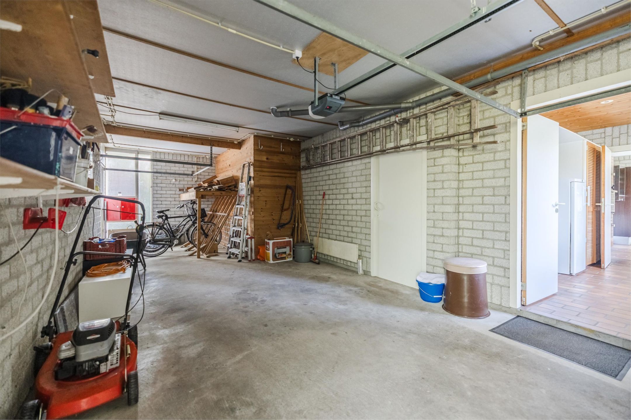 Photo 33 of Gezellelaan 9