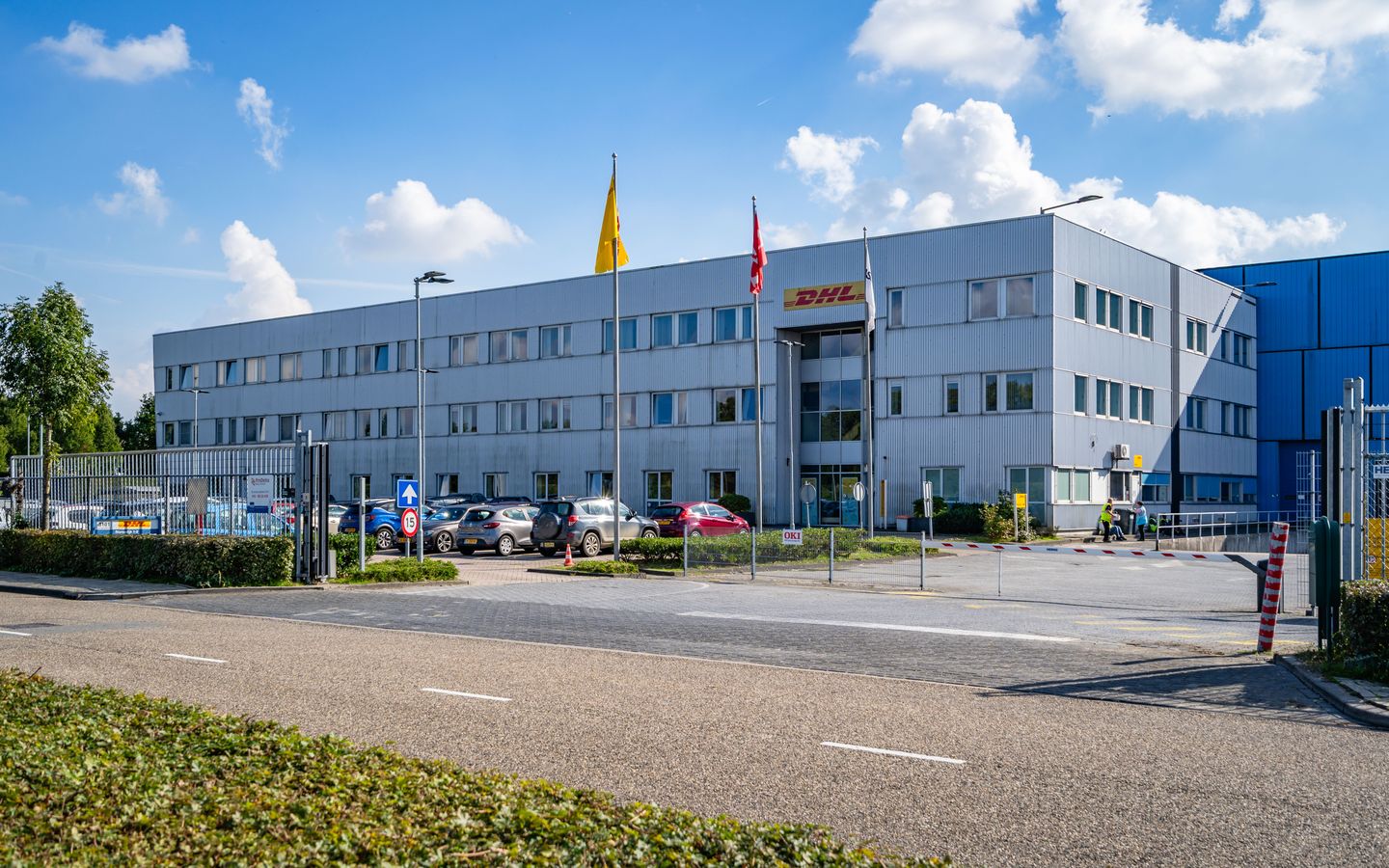 Bekijk foto 4 van De Riemsdijk 1