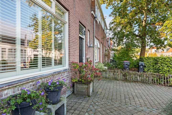 Foto 48 van Huizumerlaan 116