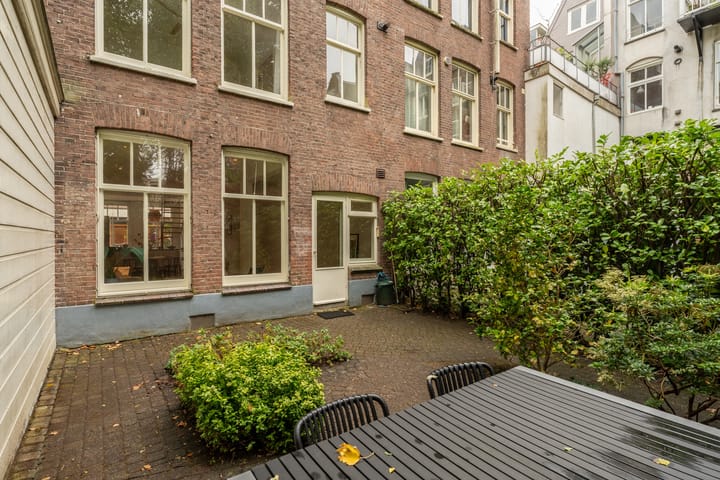 Foto 12 van Nieuwe Kerkstraat 1-BH