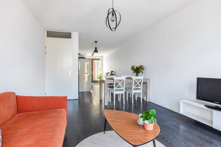 Foto 7 van Julius Pergerstraat 248