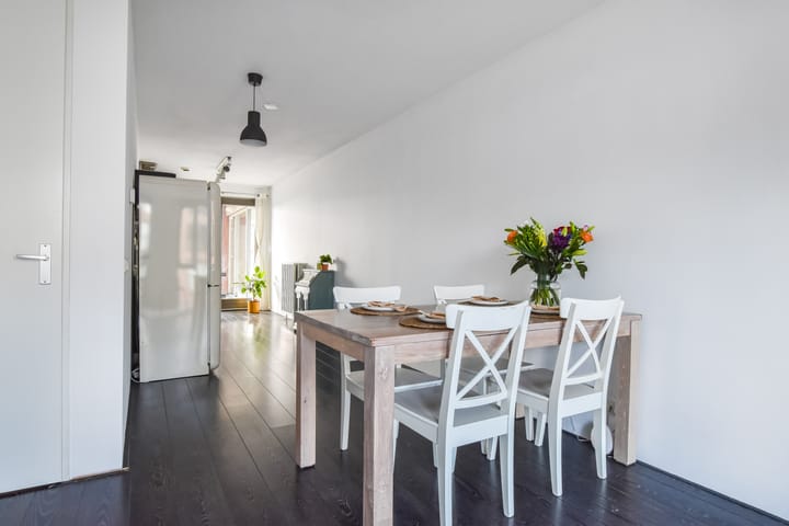 Foto 10 van Julius Pergerstraat 248