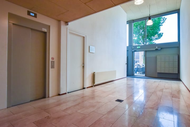 Foto 26 van Julius Pergerstraat 248