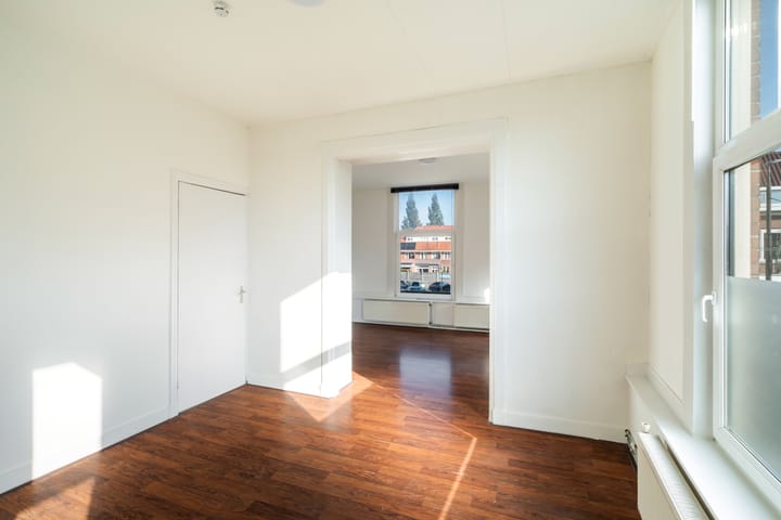 Photo 15 of Graaf Jan van Nassaustraat 15-B