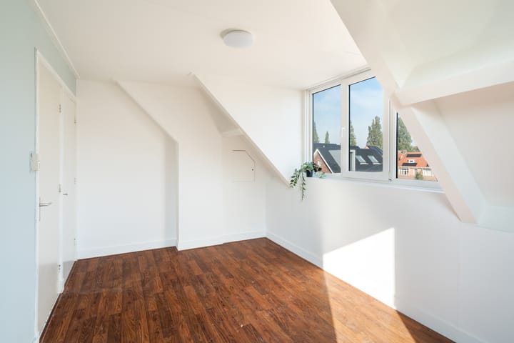 Photo 22 of Graaf Jan van Nassaustraat 15-B