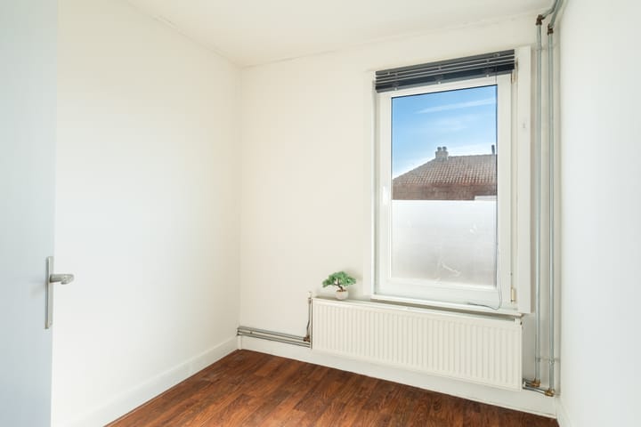 Photo 23 of Graaf Jan van Nassaustraat 15-B