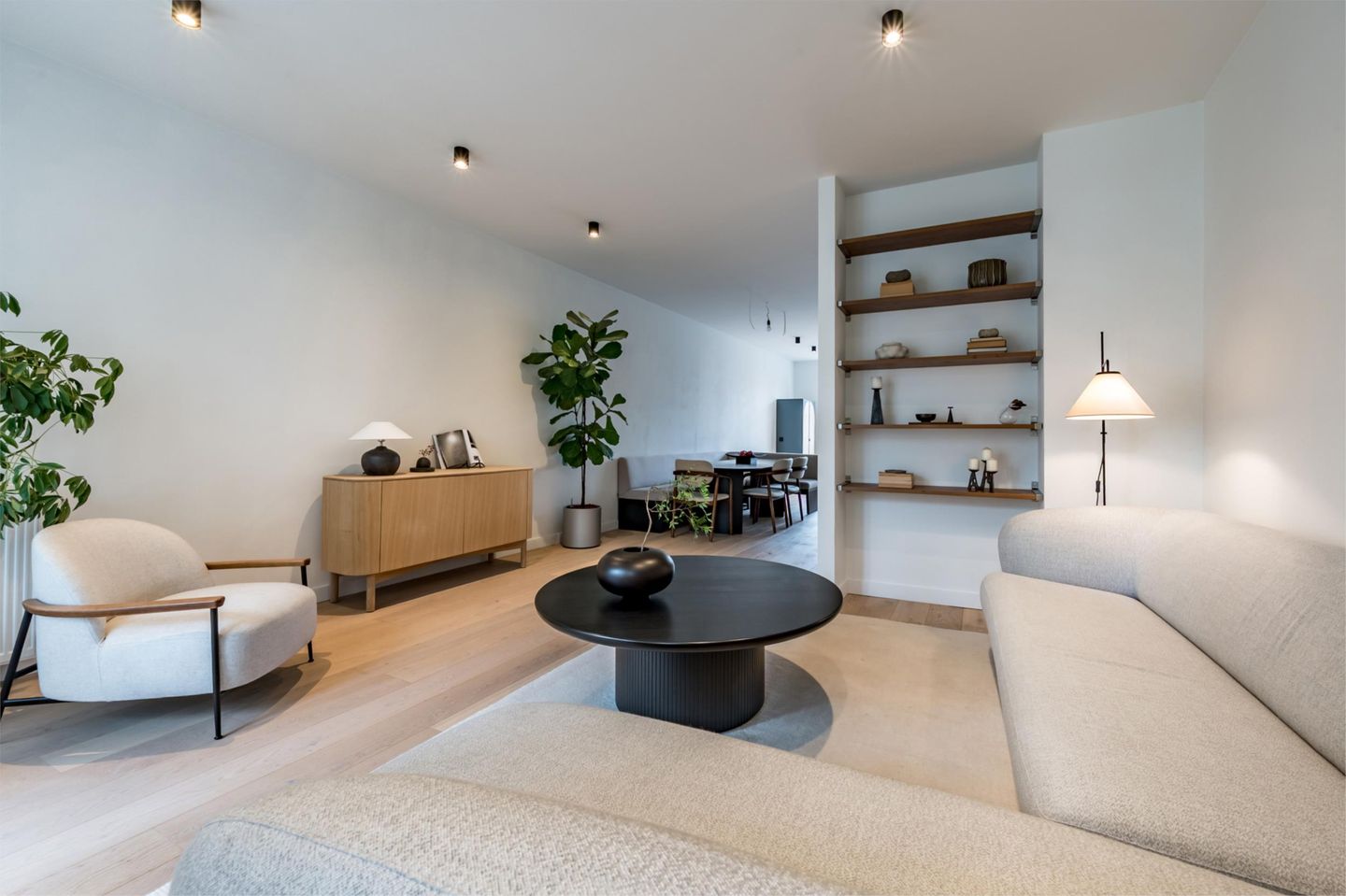 Foto 10 van Van Weelstraat 36-A