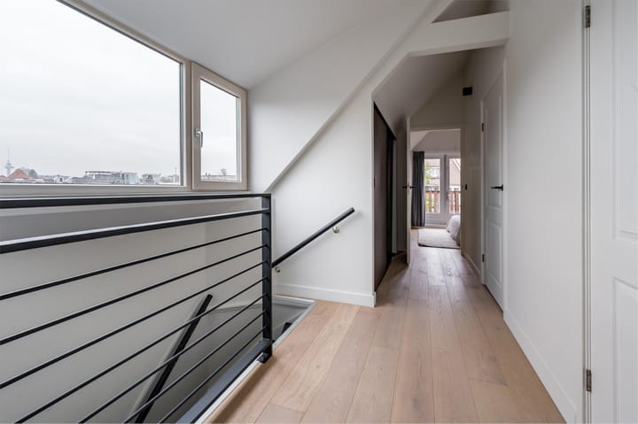 Photo 26 of Van Weelstraat 36-A