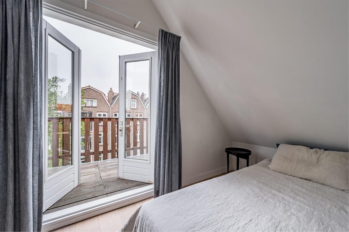 Photo 30 of Van Weelstraat 36-A