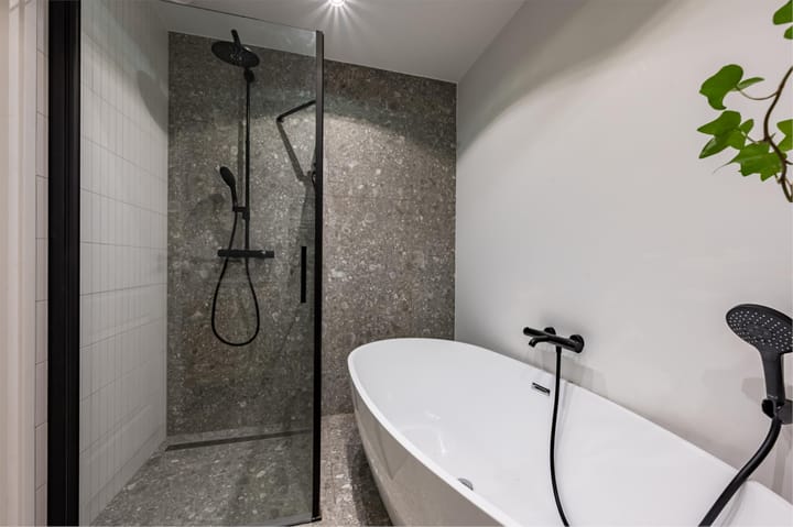 Photo 40 of Van Weelstraat 36-A