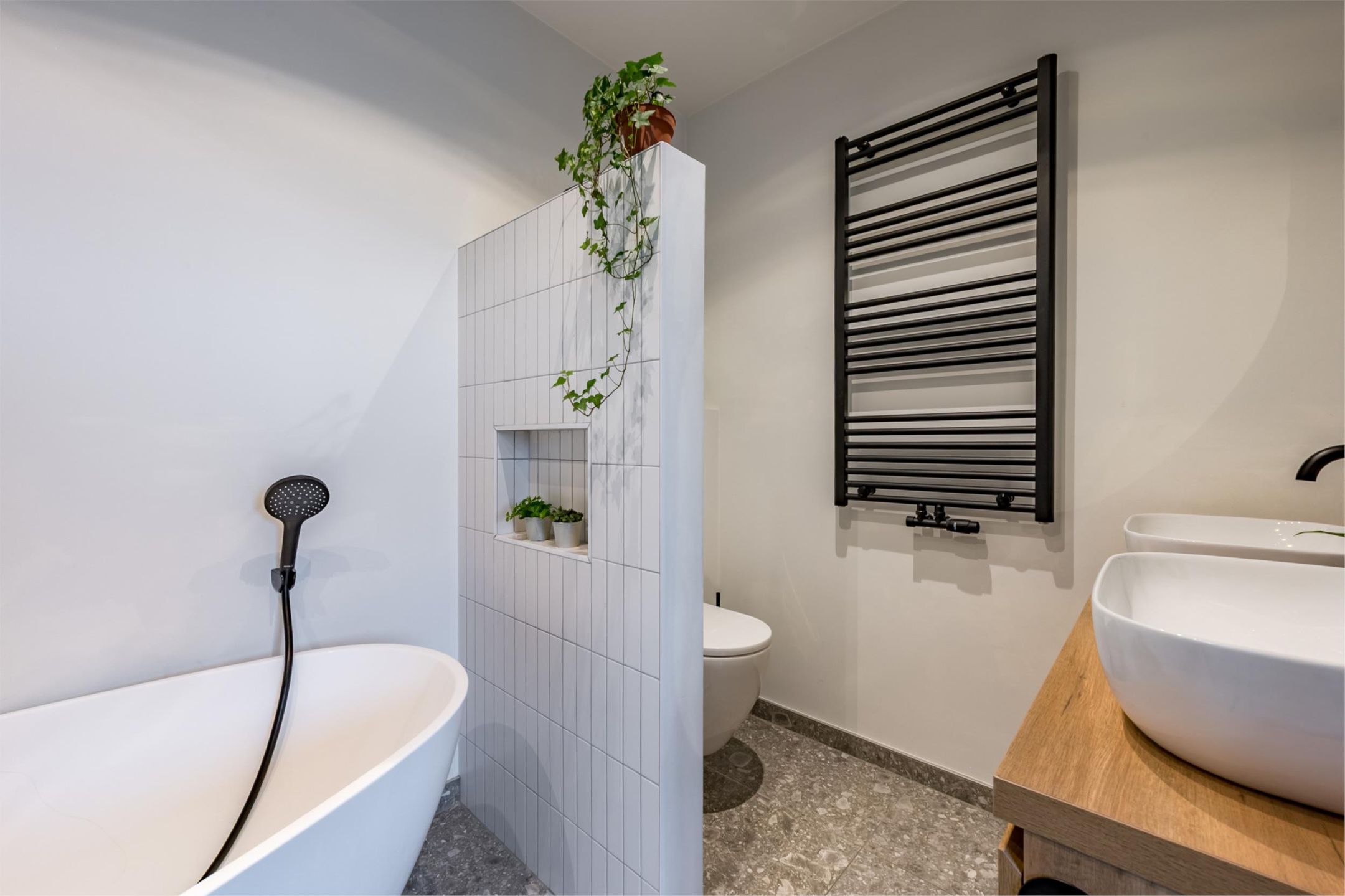 Foto 45 van Van Weelstraat 36-A