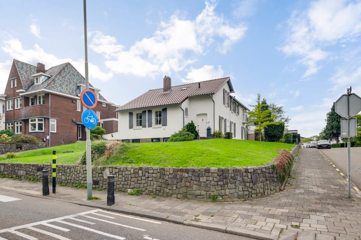 Foto 50 van Stationstraat 28