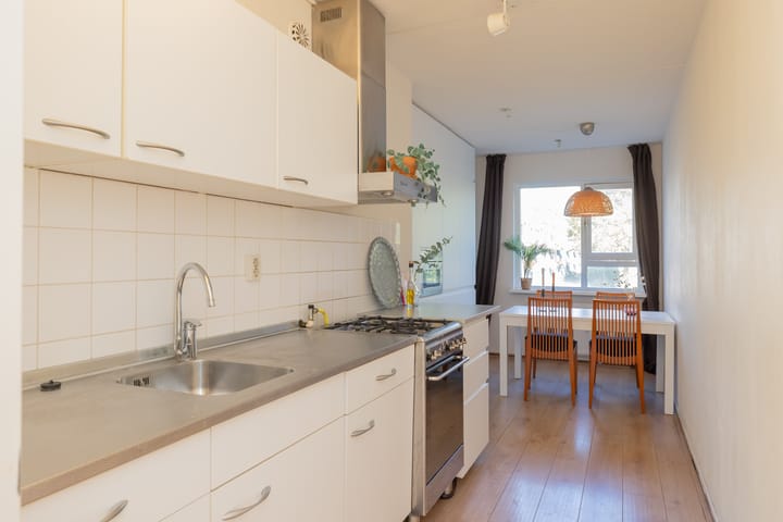 Foto 3 van Berthold Brechtstraat 707