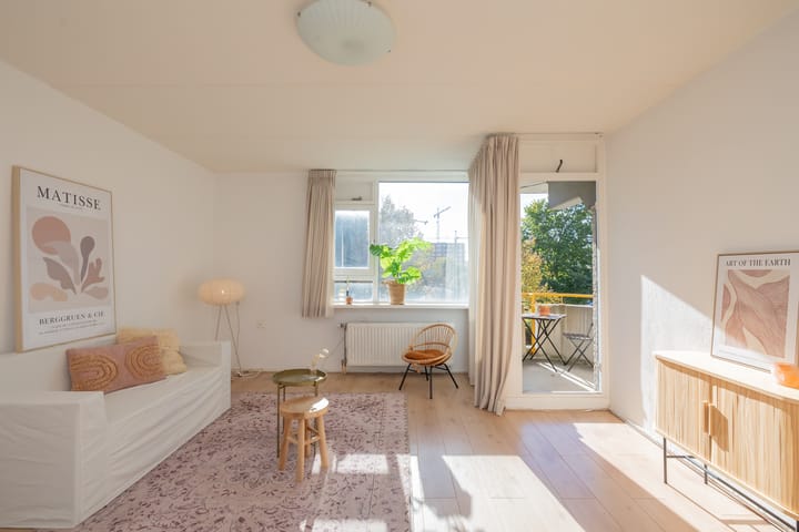 Foto 7 van Berthold Brechtstraat 707