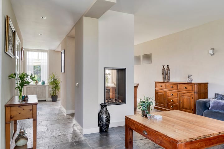 Photo 2 of Verhagenstraat 15