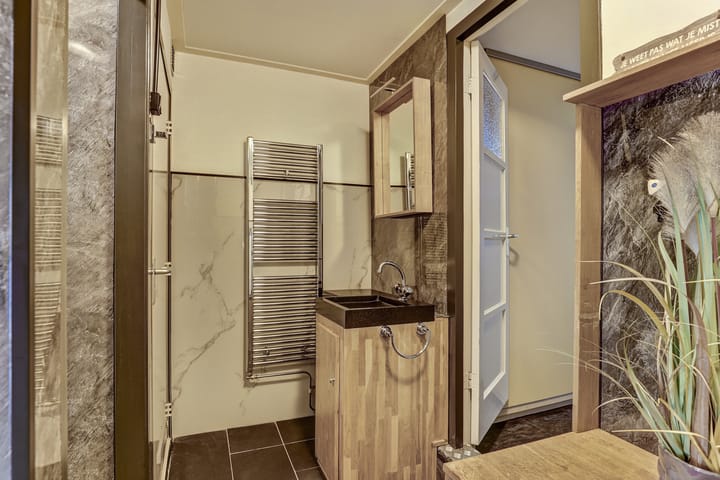 Photo 18 of Vissersdijk 36