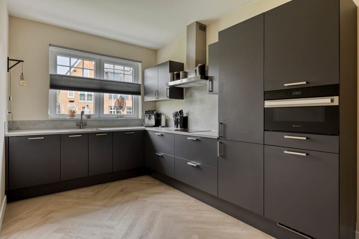 Foto 11 van Weegbree 57