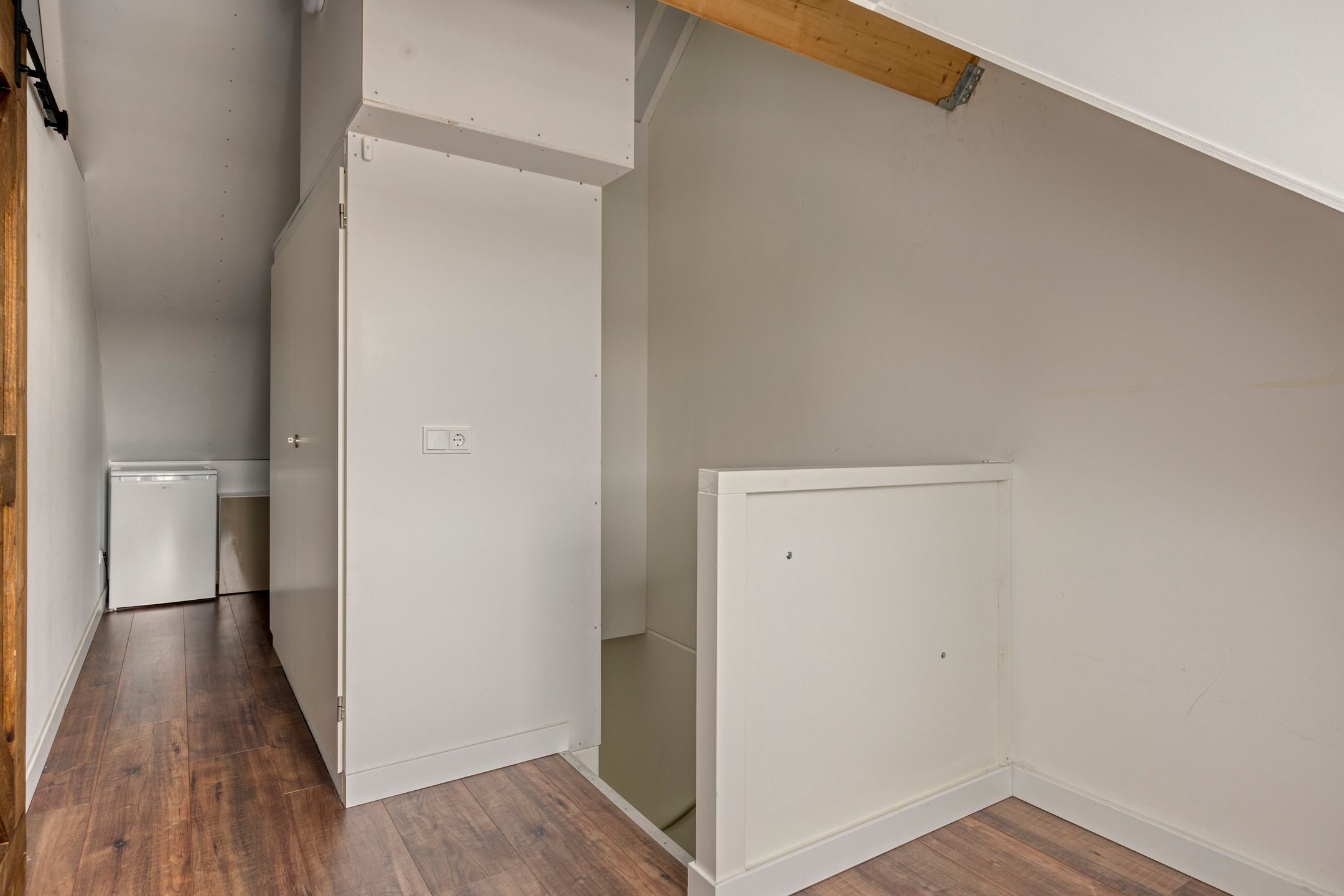 Foto 24 van Weegbree 57