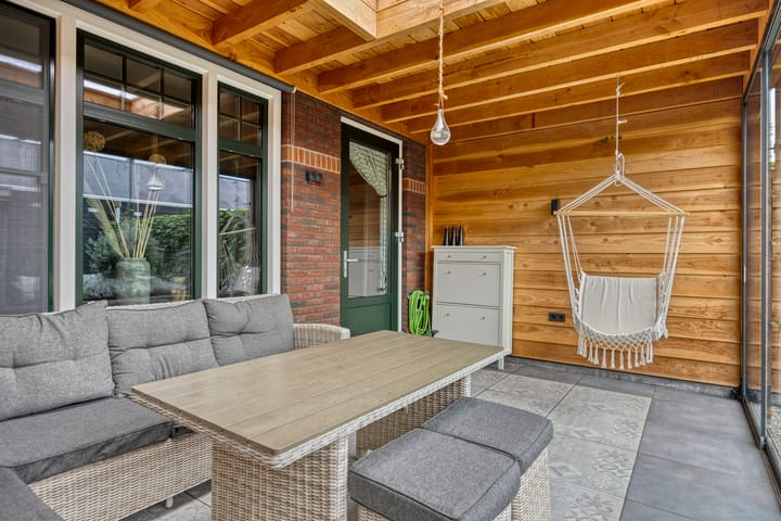 Foto 28 van Weegbree 57