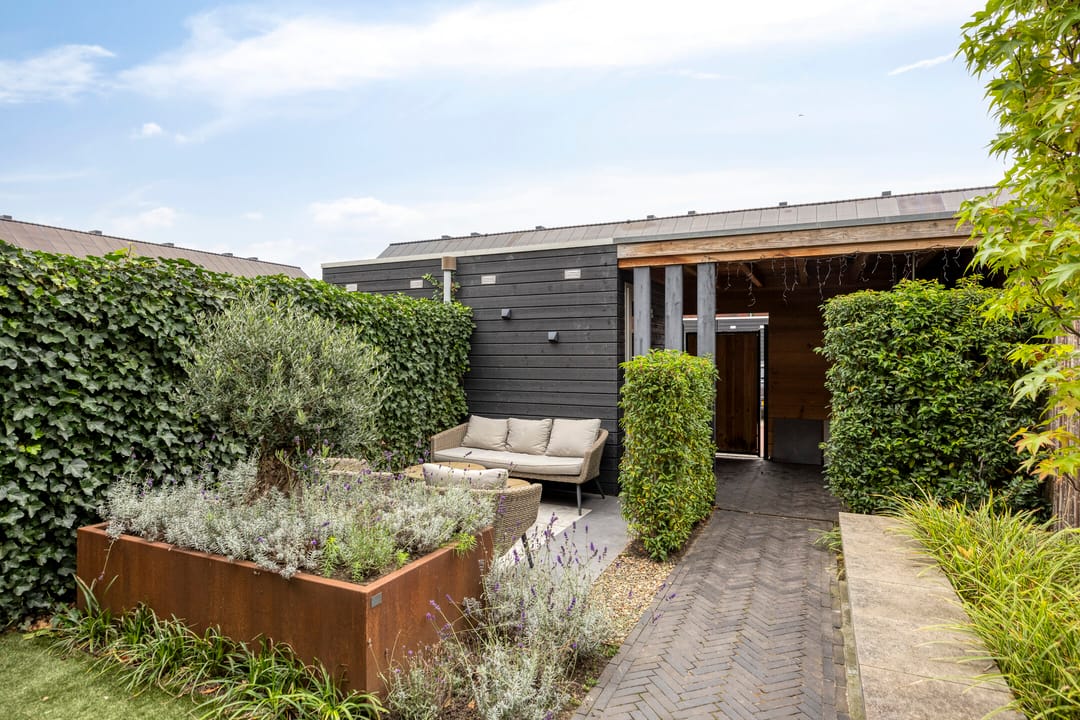 Foto 31 van Weegbree 57