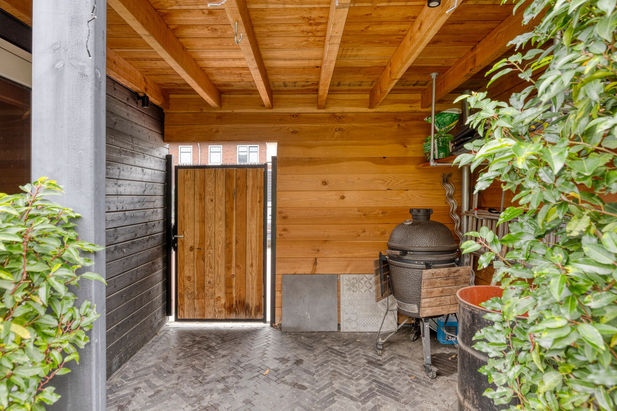 Foto 33 van Weegbree 57