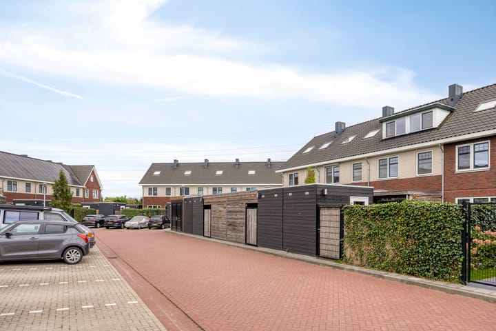 Foto 35 van Weegbree 57