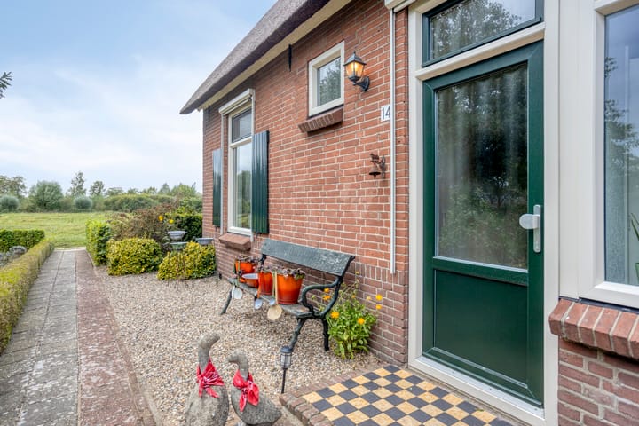 Foto 10 van Hallsedijk 14