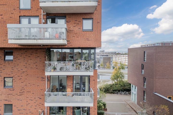 Foto 42 van Battutalaan 683