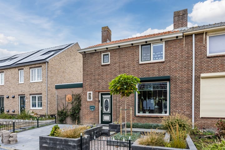 Koningin Julianastraat 6