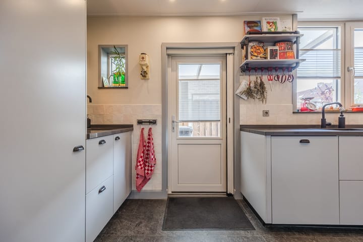 Photo 19 of Koningin Julianastraat 6