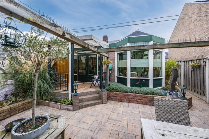 Photo 40 of Koningin Julianastraat 6