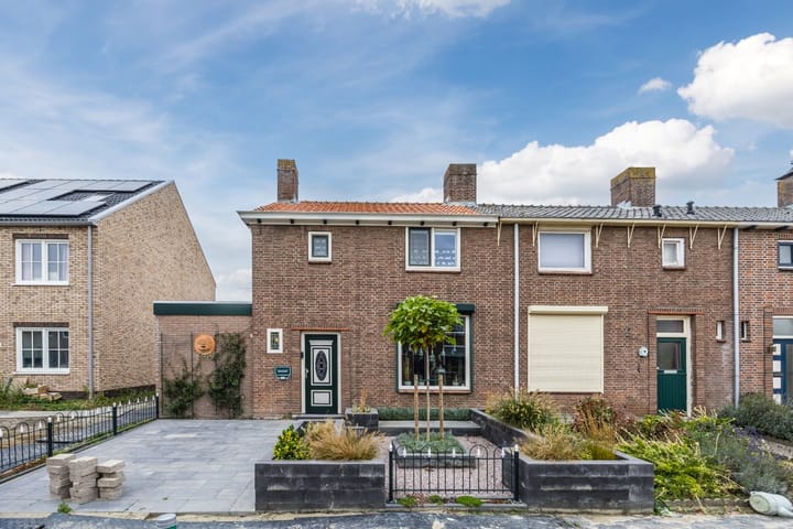 Photo 45 of Koningin Julianastraat 6