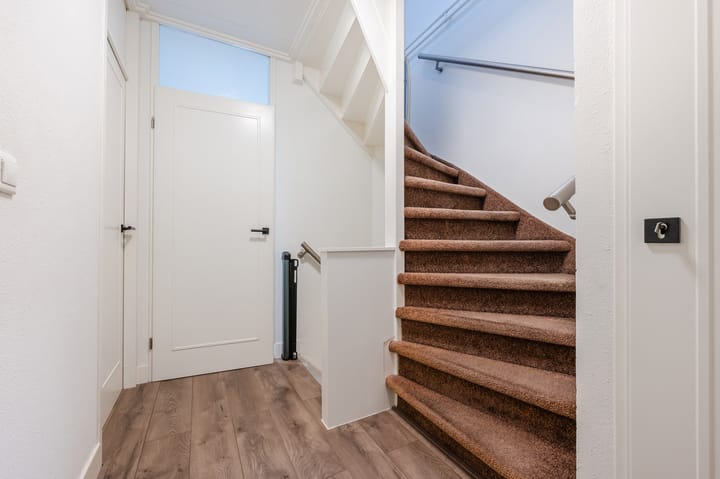 Foto 19 van Zuster Stellalaan 11