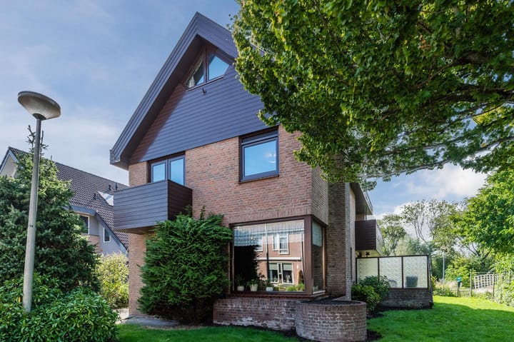 Photo 1 of Zwaluw 18