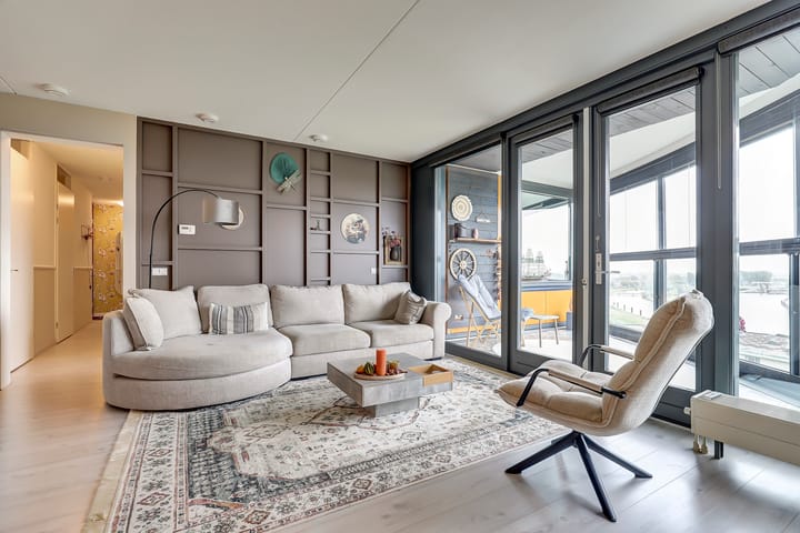 Foto 12 van Uiverplein 212