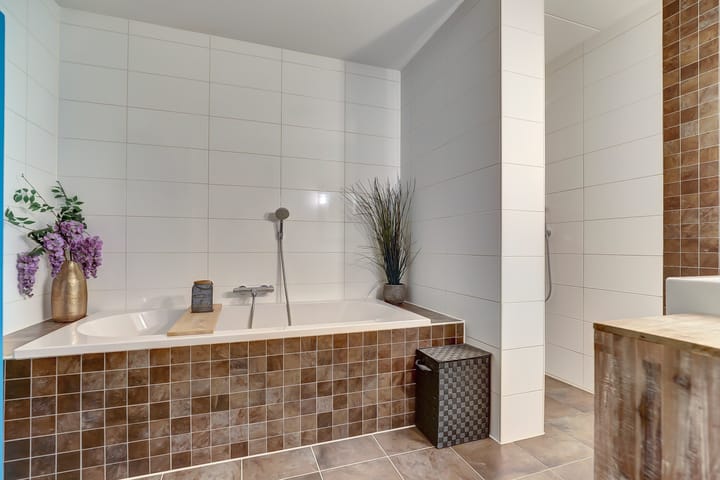 Foto 24 van Uiverplein 212