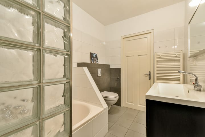 Foto 26 van Archimedeslaan 50-H