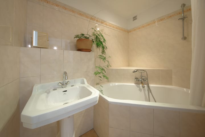 Foto 16 van Venloseweg 75