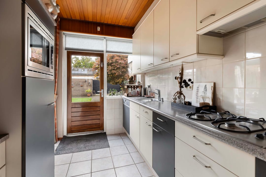 Foto 11 van Kamerlingh Onnesstraat 54