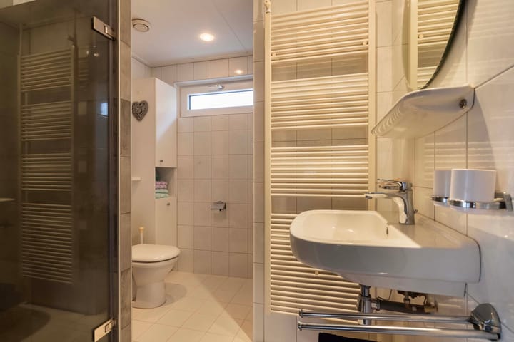 Photo 24 of Kamerlingh Onnesstraat 54