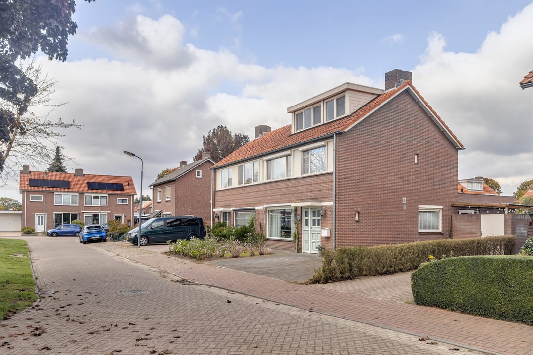 Photo 38 of Pastoor van Doorenstraat 5