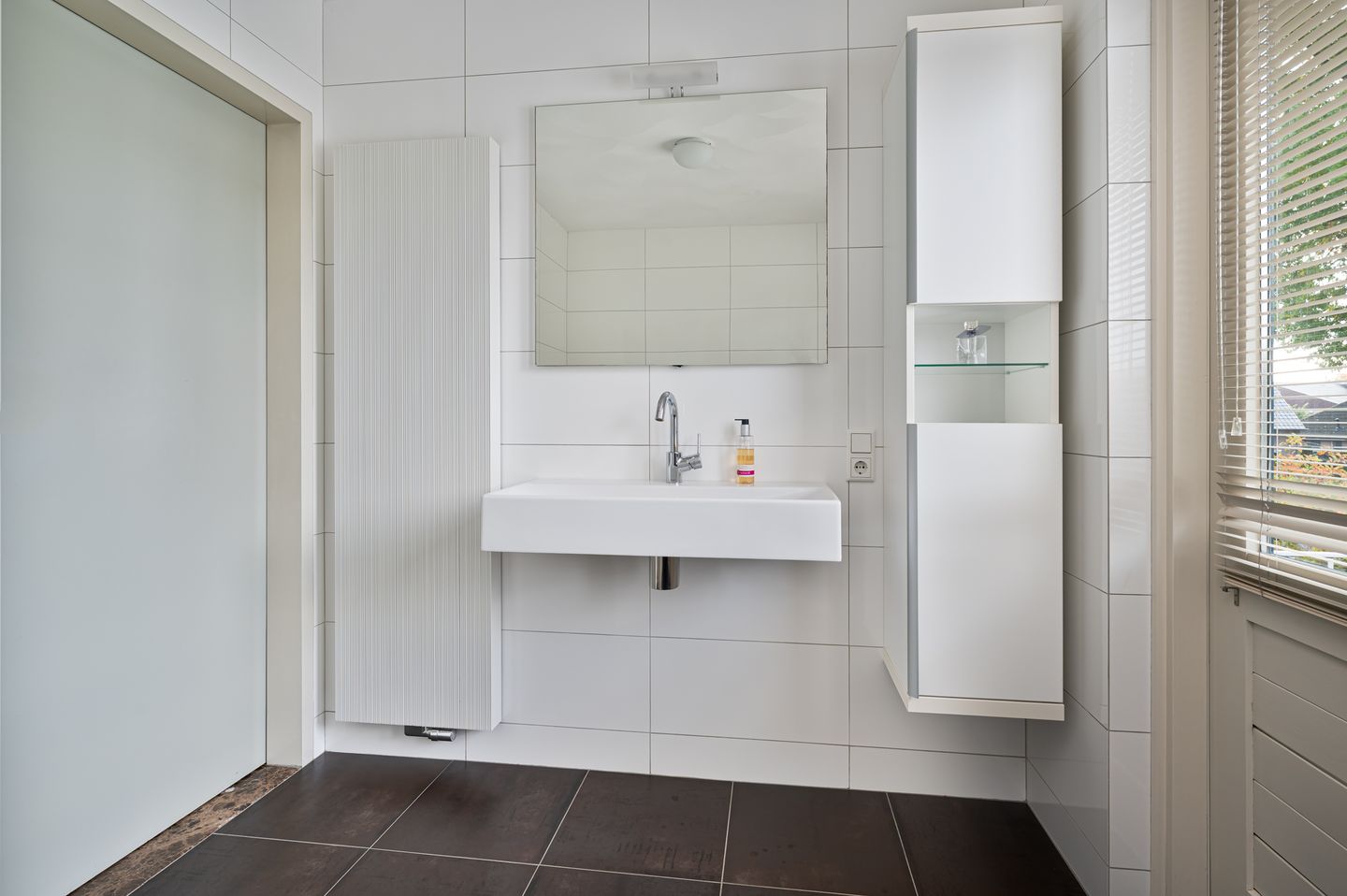 Photo 35 of Oranje-Nassaulaan 229