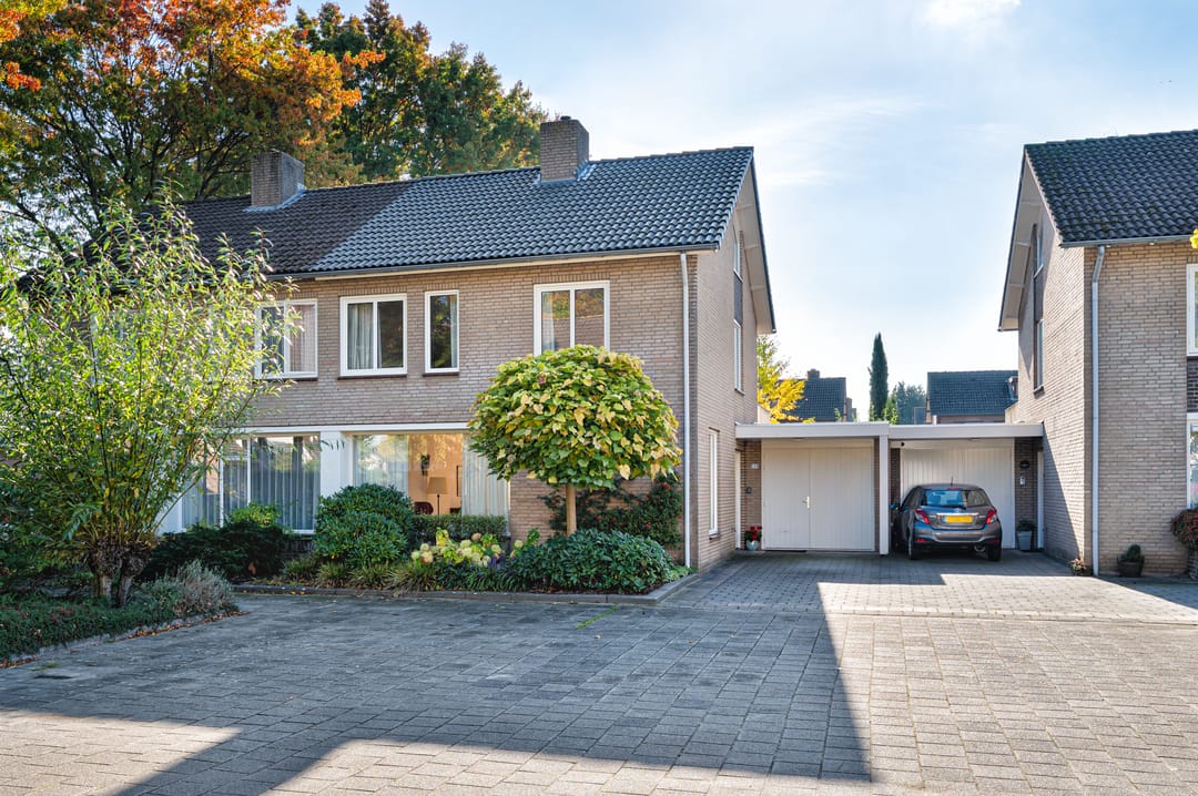 Photo 43 of Oranje-Nassaulaan 229