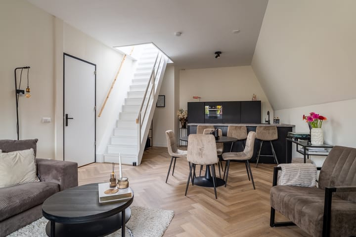 Photo 11 of Havenstraat 32-D