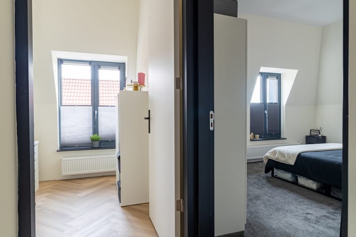 Photo 19 of Havenstraat 32-D