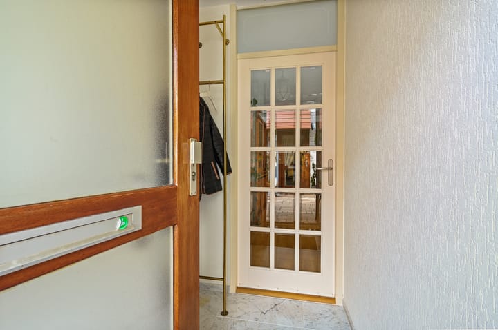 Photo 8 of Valkastraat 10