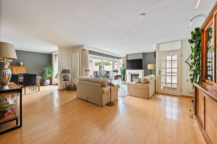 Photo 10 of Valkastraat 10