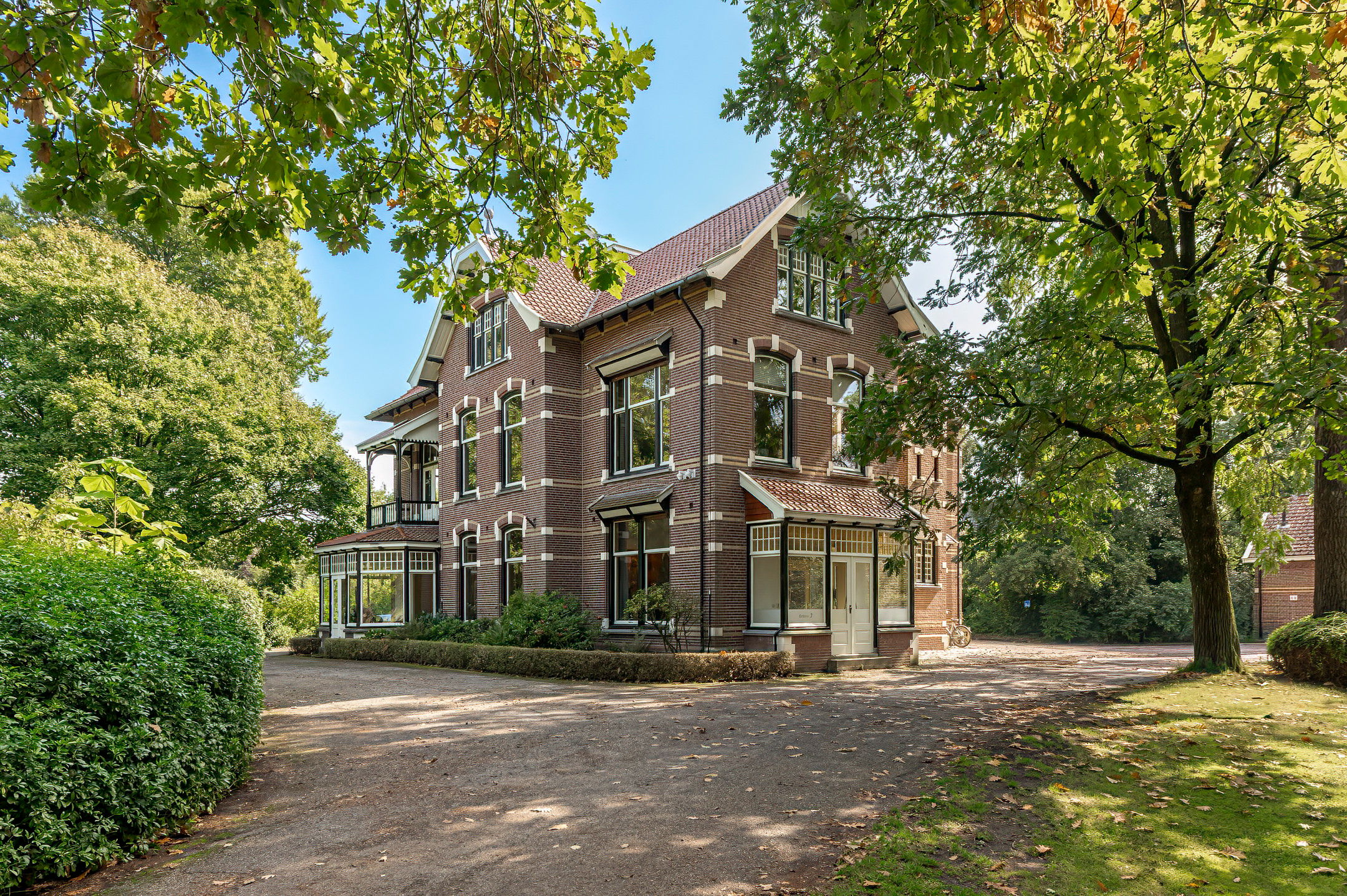 Foto 3 van Van Dam van Isseltweg 2